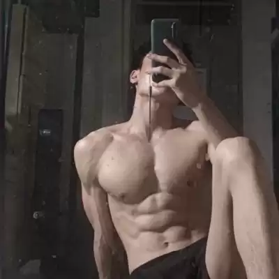 秦明凝